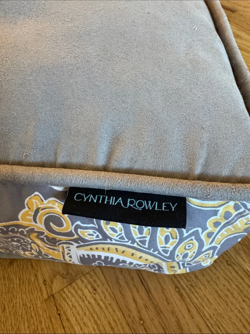 Cynthia Rowley brand dog bed
